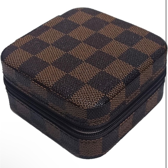 Damier Checkered brown Jewelry Box - Picture 2 of 4